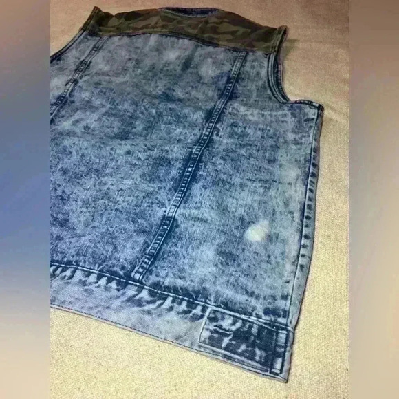 S2 Men’s Blue Distressed Denim Camouflage Vest B0058 - Picture 10 of 10